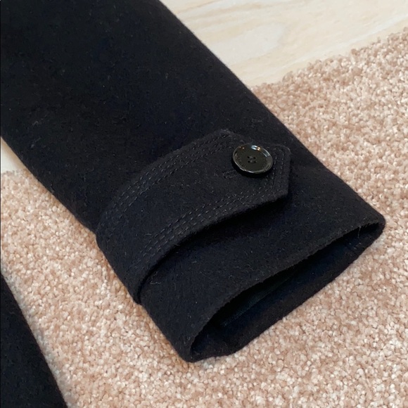 Burberry Cashmere/Wool blend Knee Length Trench. - Picture 5 of 12